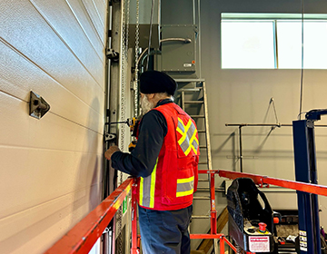 Best Garage Door Repair Services in Calgary